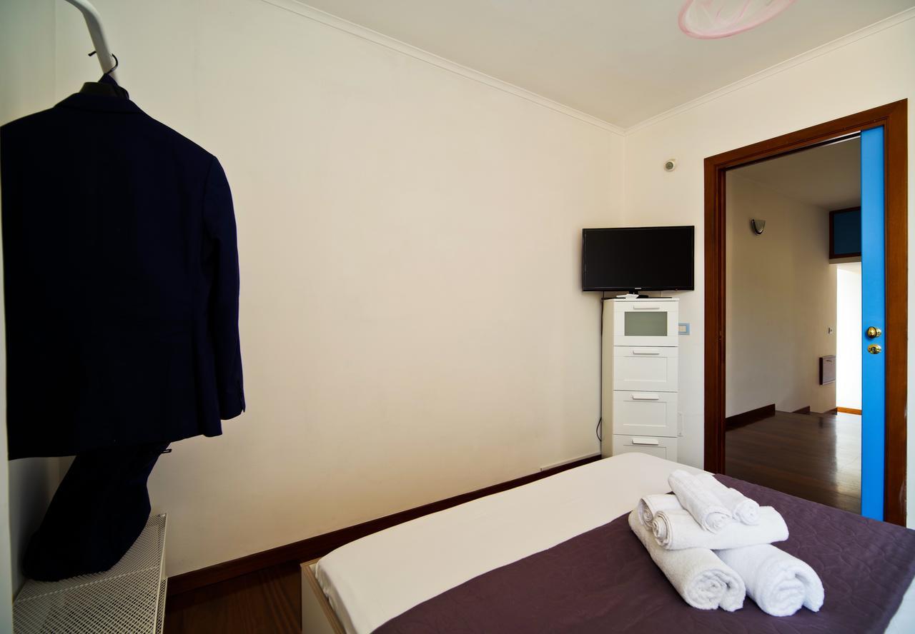 Bed And Travel Apartment Dogana Regia 15 ซาแลร์โน ภายนอก รูปภาพ